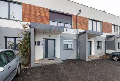 Studio cu curte proprie și parcare, mobilat, Sânpetru – 38 mp - 10