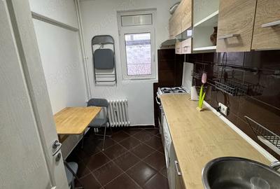 Inchiriez apartament 2 camere piata sudului - 1