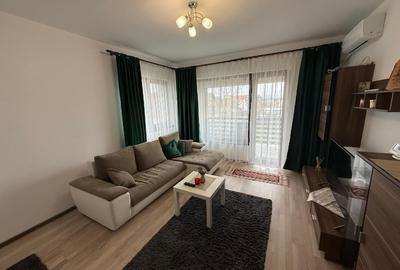 Apartament cu 2 camere decomandat, mobilat în Tractorul - 2