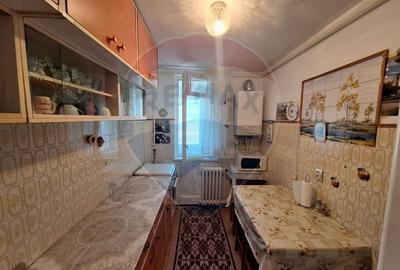 Apartament 3 camere Deva, jud. Hunedoara - 12