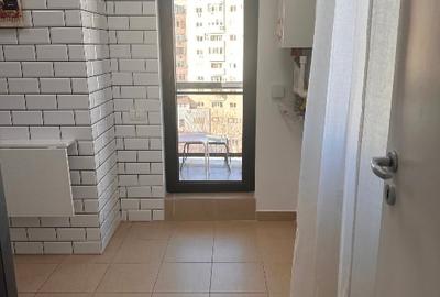 Apartament cu 2 camere semidecomandat, mobilat în Decebal - 6