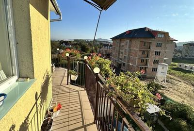 Apartament cu 3 camere decomandat în Central - 1