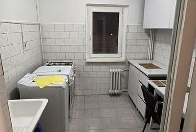 Apartament spatios, doua camere, Dezrobirii - 2