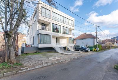 Apartament cu 2 camere decomandat, mobilat în Schei - 1