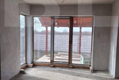 Casă cu 5 camere cu Teren 430 Mp în Central - 13