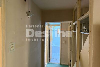 Apartament cu 4 camere decomandat în Rahova - 3