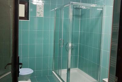 Casă cu 6 camere cu Teren 485 Mp în Central - 7