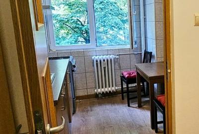 Apartament 2 Cam Parc Bazilescu, Metrou - 7
