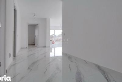 Casă cu 3 camere cu Teren 500 Mp în Noua - 9