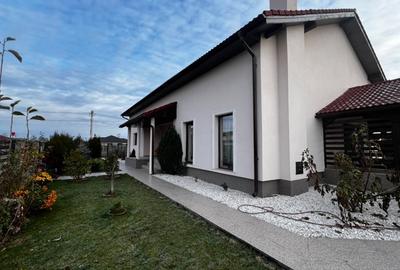 Casă cu 6 camere cu Teren 808 Mp în Moșnița Nouă - 10