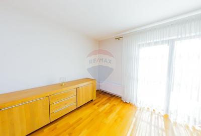 Casă cu 6 camere cu Teren 2823 Mp în Tăuții de Sus - 16