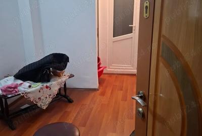 Vand apartament 2 camere, decomandat , - 2