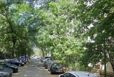 Vanzare Garsoniera - 9 min metoru Costin Georgian - 9
