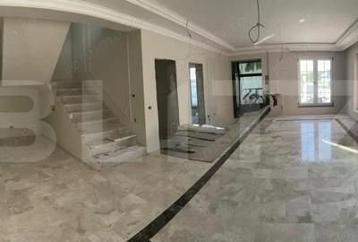 Casă cu Teren 600 Mp în Central - 4