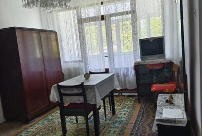 Apartament cu 2 camere decomandat în Central - 2