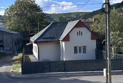 Casă cu 3 camere în Central - 7