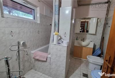 Apartament cu 4 camere semidecomandat, mobilat în 15 Noiembrie - 12