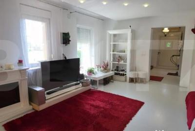 Casă cu 7 camere cu Teren 3833 Mp în Băicoi - 7