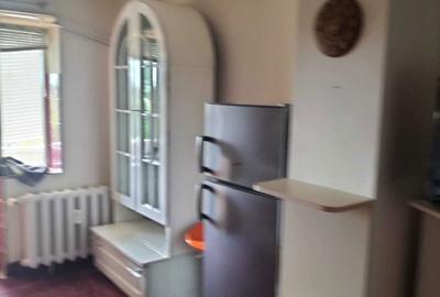 Apartament cu 2 camere decomandat în Târnova - 6