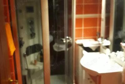 Ap 3 camere ,zona Liliacului - 1