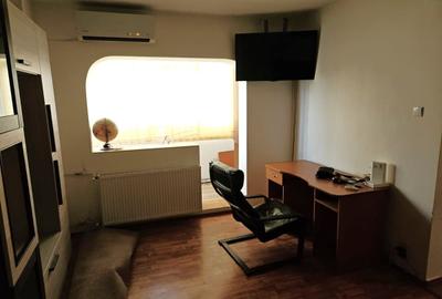 Apartament semidecomandat în Rahova - 4