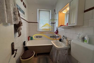 Apartament cu 2 camere cu balcon etaj 3 din 4 - de vanzare Apartament cu 2 camere cu balcon etaj 3 din 4 - de vanzare - 8