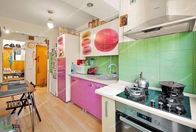 Apartament cu 3 camere decomandat în Vest - 2