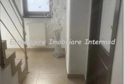 Casă cu 6 camere cu Teren 200 Mp în Faleza Nord - 5