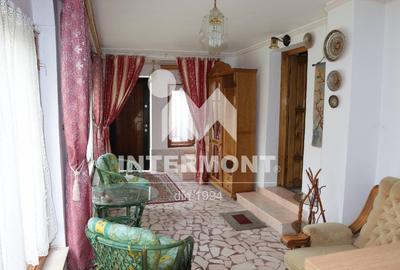 Apartament cu 4 camere decomandat în Valea Alba - 9