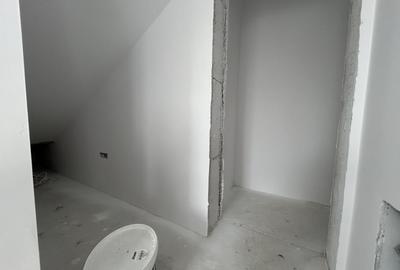 Duplex, 4 camere, 120mp utili, la asfalt, toate utilitatile - in Urseni - 12