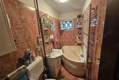 Apartament cu 2 camere nedecomandat în Micro II - 19