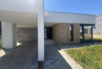 Eleganta si spatiu intr-un cadru natural  - vile noi aproape de centrul orasului - 2