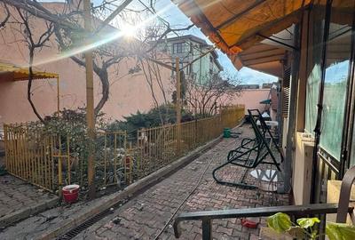 Casă cu 4 camere cu Teren 327 Mp în Universitate - 2