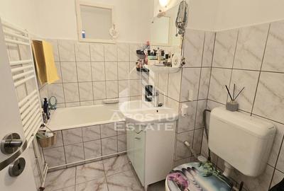Apartament cu 2 camere, centrala proprie, etaj intermediar, Lipovei - 5