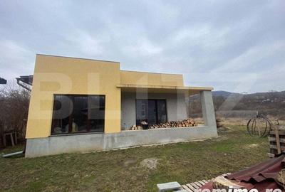 Casă cu 5 camere cu Teren 2100 Mp în Central - 7