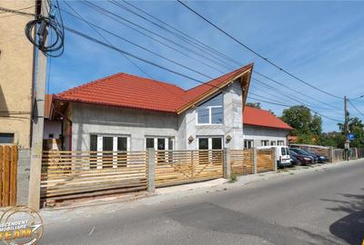Casa cu spatiu comercial recomandat: locuinta si afacere:Cen - 2