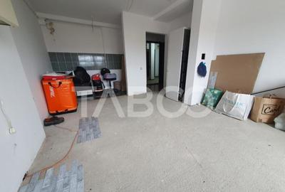 Apartament 2 camere decomandat etaj 5 structura BCA 40mp + 4 - 2