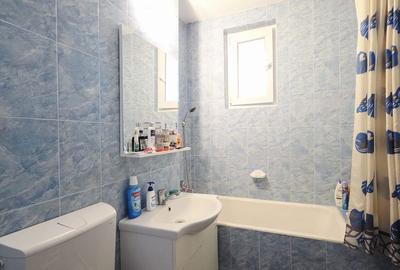 Apartament cu 3 camere semidecomandat, mobilat în Micro 16 - 10