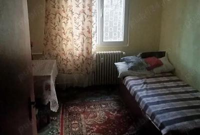 Apartament cu 3 camere semidecomandat în Apusului - 3