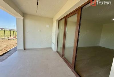 Casă cu 5 camere cu Teren 300 Mp în Dumbrăvița