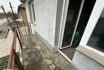 Casă cu 4 camere în Livada de Bihor