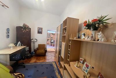 Apartament cu 3 camere semidecomandat în Boul Roșu - 4