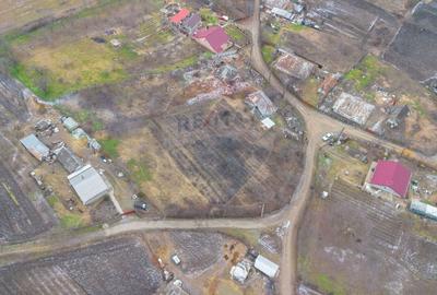 Teren Construcții intravilan de 2889 mp, în Comarna - 2