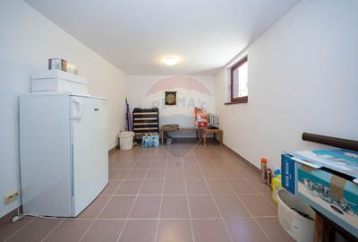 Vila cu 8 Camere, Sala de Fitness si Sauna in Moieciu Comision 0% - 47