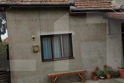 Casa cu 4 camere, 93 mp, 297 mp teren, Someseni - 1