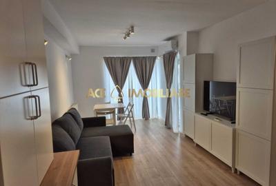 Apartament cu 2 camere semidecomandat, mobilat în Titan