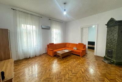 Casa 4 camere de inchiriat zona centrala - 16