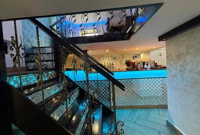 Bar restaurant cafenea - preluare afacere in zona ultracentrala Bacau - 3