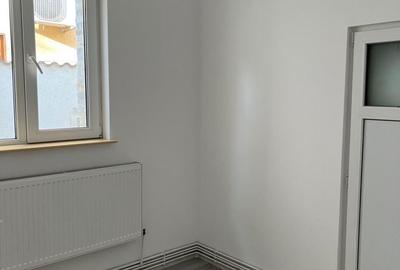 Casă cu 5 camere cu Teren 100 Mp în Domenii - 5
