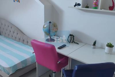 Casă cu 4 camere cu Canalizare în Central - 9